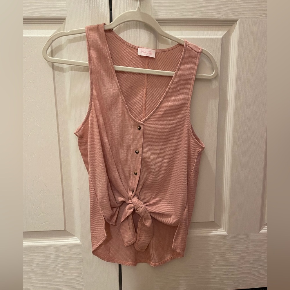 Small, Pink Lily knit pink tank